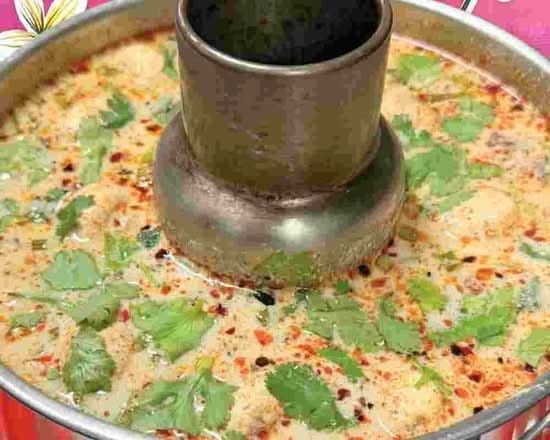 Tom Yum Pak/Vegetables (Pot).