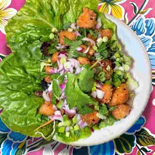 Yum Salmon(Spicy Crispy salmon Salad)